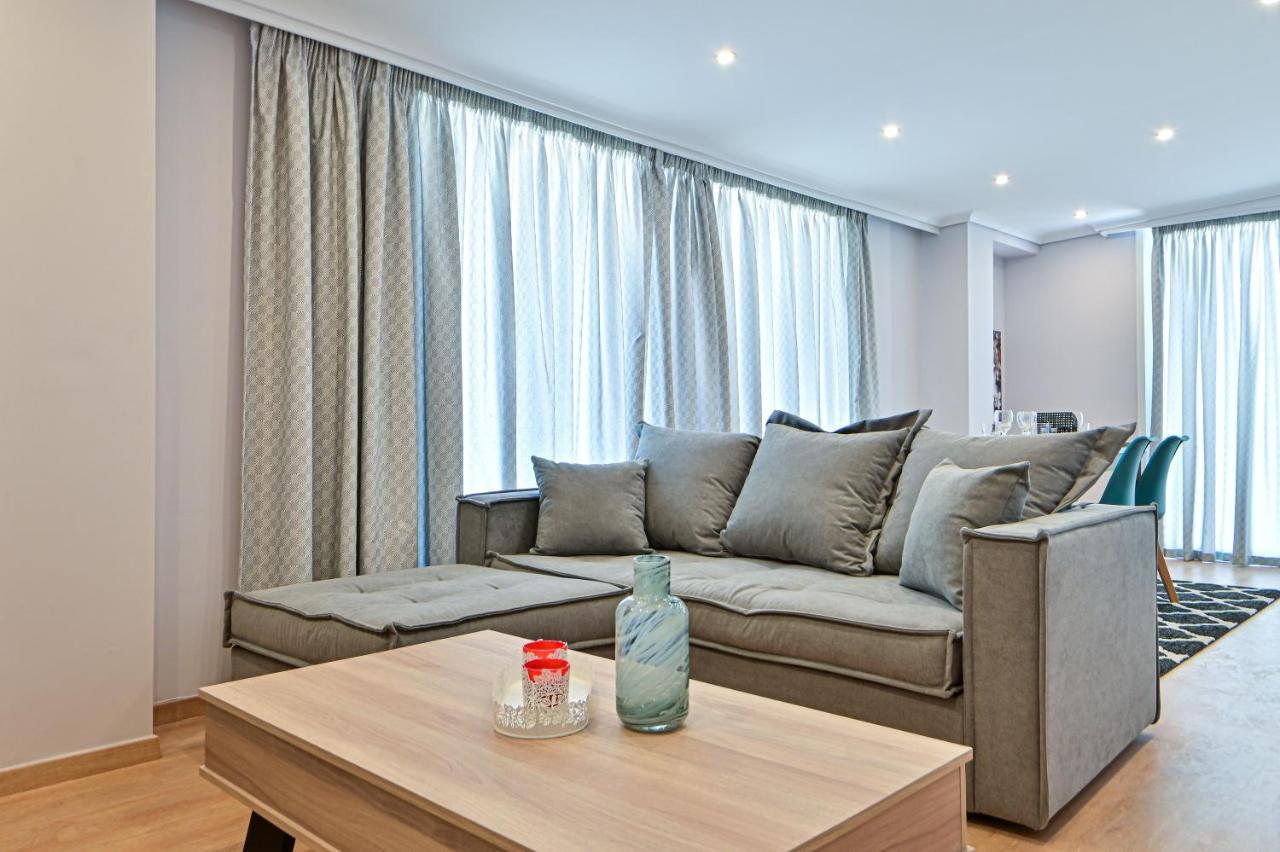 Charming Apartment With A Sea View Terrace Pireu Exterior foto